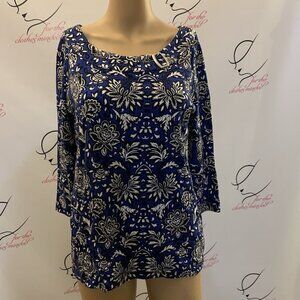 Kim Rogers. Size Medium. Cotton 3/4 Sleeve Pullover. Silver Tone Accent. B36.